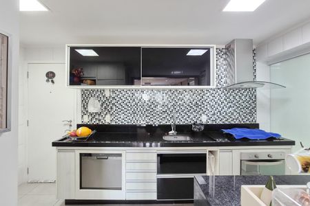 Apartamento à venda com 97m², 3 quartos e 2 vagasCozinha