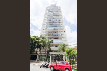 Apartamento à venda com 97m², 3 quartos e 2 vagasFachada e portaria