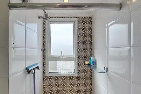 Apartamento à venda com 97m², 3 quartos e 2 vagasBanheiro Social