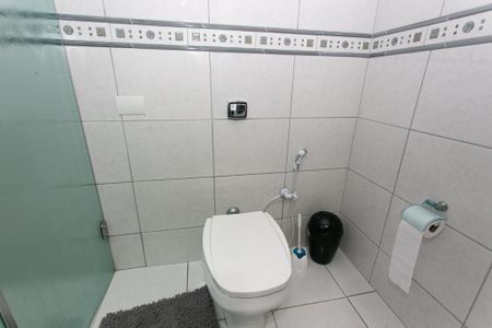 Casa à venda com 125m², 3 quartos e 2 vagasBanheiro da Suíte