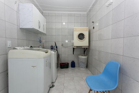 Casa à venda com 125m², 3 quartos e 2 vagasÁrea de Serviço