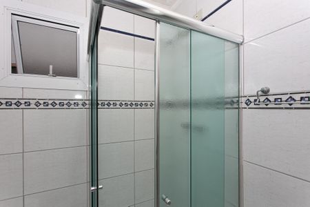 Casa à venda com 125m², 3 quartos e 2 vagasBanheiro