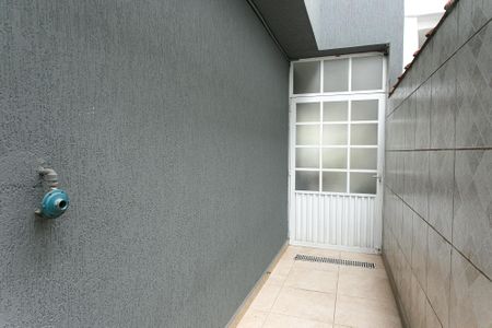 Casa à venda com 125m², 3 quartos e 2 vagasCorredor