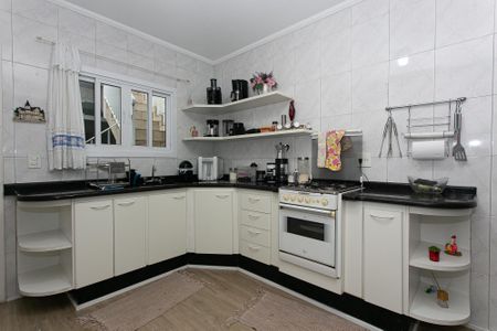Casa à venda com 125m², 3 quartos e 2 vagasCozinha