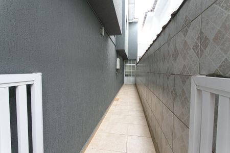 Casa à venda com 125m², 3 quartos e 2 vagasCorredor