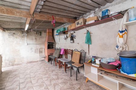 Casa à venda com 150m², 4 quartos e 2 vagas Casa à venda com 150m², 4 quartos e 2 vagasÁrea de Serviço