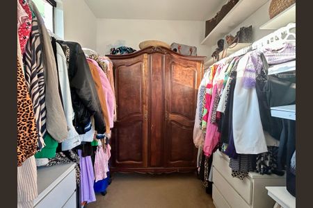 Casa para alugar com 100m², 3 quartos e 2 vagasSuíte closet 