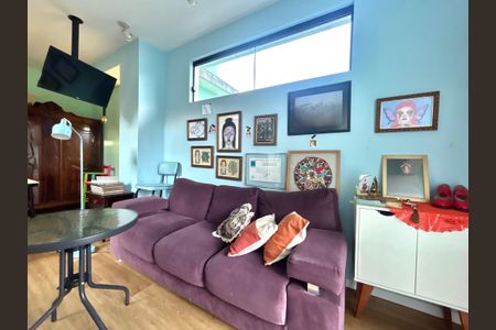 Sala de casa para alugar com 3 quartos, 100m² em Rio Tavares, Florianópolis