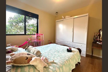 Casa para alugar com 100m², 3 quartos e 2 vagasSuíte 2