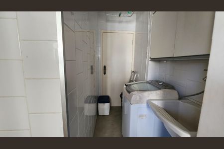 Apartamento para alugar com 75m², 2 quartos e 1 vaga Apartamento para alugar com 75m², 2 quartos e 1 vagaCozinha / àrea de serviço