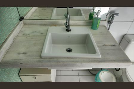 Apartamento para alugar com 75m², 2 quartos e 1 vaga Apartamento para alugar com 75m², 2 quartos e 1 vagaBanheiro