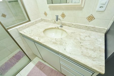 Apartamento para alugar com 85m², 3 quartos e 1 vagaBanheiro