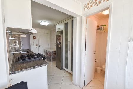 Apartamento para alugar com 85m², 3 quartos e 1 vagaÁrea de serviço