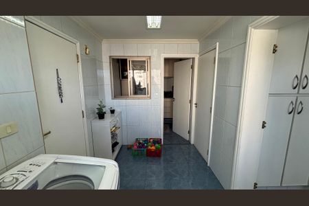 Apartamento à venda com 155m², 3 quartos e 3 vagasÁrea de Serviço