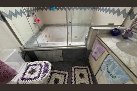 Apartamento à venda com 155m², 3 quartos e 3 vagasBanheiro da Suíte