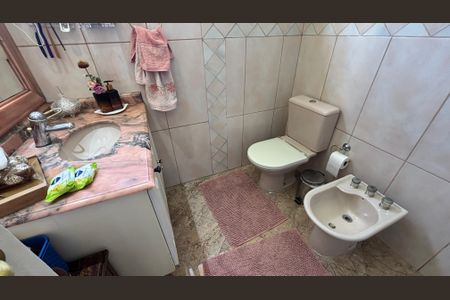 Apartamento à venda com 155m², 3 quartos e 3 vagasBanheiro