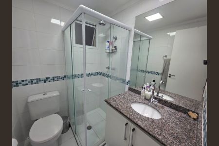 Apartamento à venda com 81m², 3 quartos e 2 vagasBanheiro