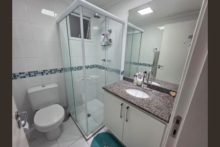 Apartamento à venda com 81m², 3 quartos e 2 vagasBanheiro