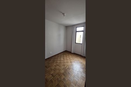 Apartamento para alugar com 3 quartos, 60m² em Estoril, Belo Horizonte