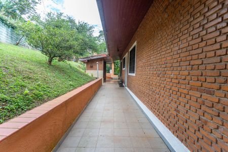 Casa à venda com 700m², 3 quartos e 12 vagasLateral externa 