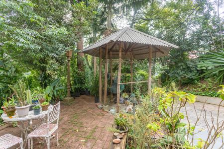 Casa à venda com 700m², 3 quartos e 12 vagasÁrea externa 