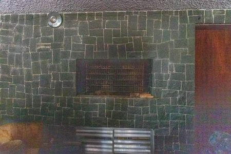 Casa à venda com 700m², 3 quartos e 12 vagasChurrasqueira da garagem 