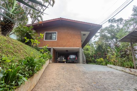 Casa à venda com 700m², 3 quartos e 12 vagasFachada 