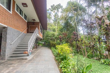 Casa à venda com 700m², 3 quartos e 12 vagasÁrea externa 