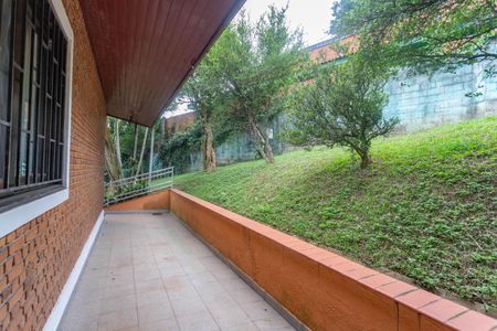 Casa à venda com 700m², 3 quartos e 12 vagasLateral externa 