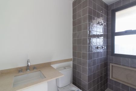 Apartamento à venda com 211m², 3 quartos e 3 vagasBanheiro Suíte 3