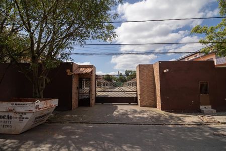 Casa de condomínio à venda com 101m², 2 quartos e 2 vagasFachada