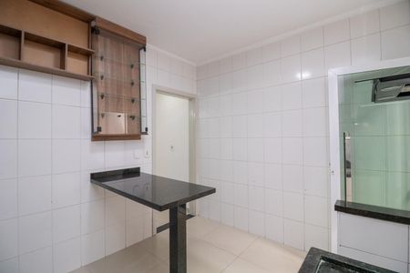 Casa de condomínio à venda com 101m², 2 quartos e 2 vagasCozinha