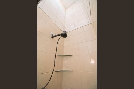 Casa de condomínio à venda com 101m², 2 quartos e 2 vagasBanheiro