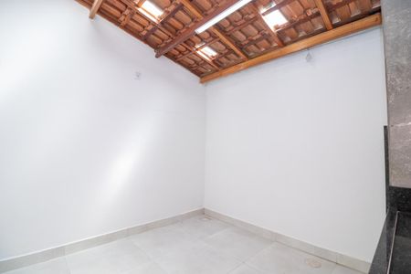Casa de condomínio à venda com 101m², 2 quartos e 2 vagasÁrea de Serviço
