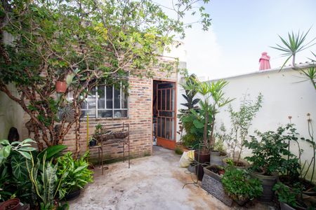 Casa de condomínio à venda com 150m², 3 quartos e 2 vagasGalpão