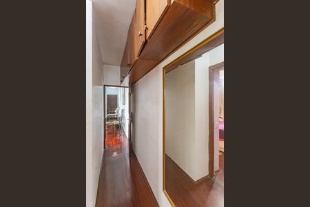 Apartamento à venda com 57m², 2 quartos e sem vagaCorredor