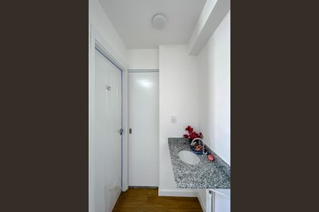 Apartamento para alugar com 44m², 2 quartos e sem vagaBanheiro