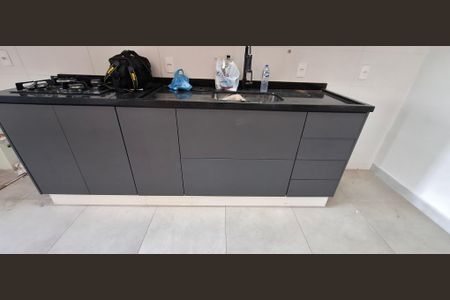 Apartamento para alugar com 84m², 2 quartos e 2 vagasCozinha e Área de Serviço