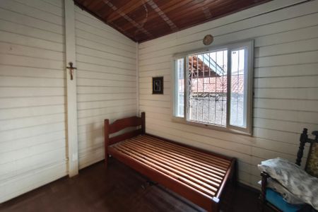 Casa à venda com 743m², 3 quartos e 6 vagas Casa à venda com 743m², 3 quartos e 6 vagasQuarto 3