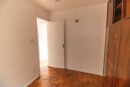 Quarto 1 de apartamento à venda com 2 quartos, 60m² em Santa Rosa, Niterói