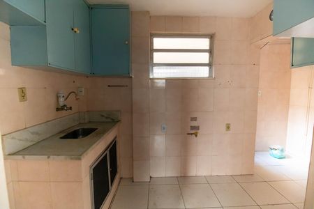 Apartamento à venda com 60m², 2 quartos e 1 vagaCozinha e Área de Serviço