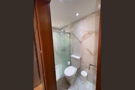 Apartamento à venda com 74m², 3 quartos e 1 vagaBanheiro