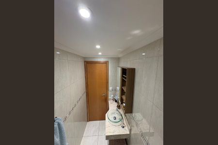 Apartamento à venda com 74m², 3 quartos e 1 vagaBanheiro