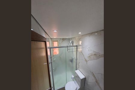 Apartamento à venda com 74m², 3 quartos e 1 vagaBanheiro