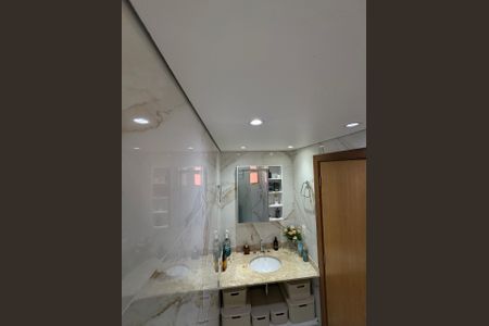 Apartamento à venda com 74m², 3 quartos e 1 vagaBanheiro