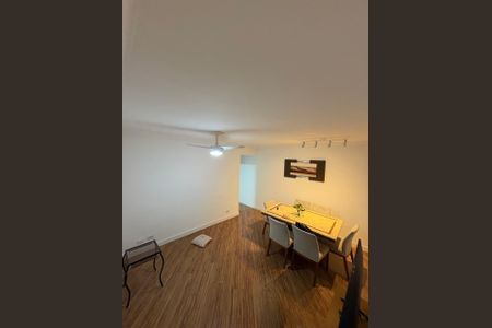 Apartamento à venda com 74m², 3 quartos e 1 vagaSala