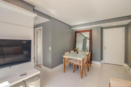 Sala de apartamento para alugar com 2 quartos, 67m² em Passo D’areia, Porto Alegre