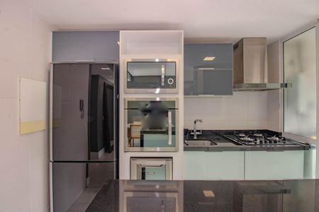 Apartamento para alugar com 67m², 2 quartos e 1 vaga Apartamento para alugar com 67m², 2 quartos e 1 vagaCozinha e Área de Serviço