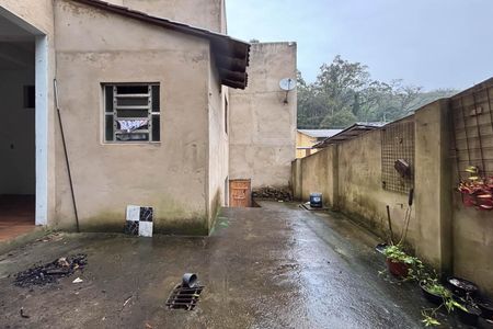 Casa para alugar com 300m², 4 quartos e 1 vagaQuintal