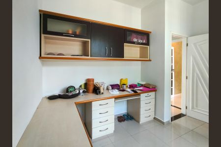 Apartamento para alugar com 100m², 3 quartos e sem vaga Apartamento para alugar com 100m², 3 quartos e sem vagaQuarto 1
